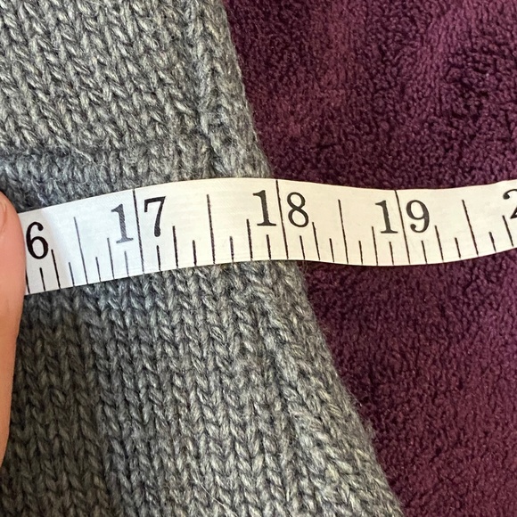 Vintage wool blend sweater/jacket. Bell sleeves. Made in Italy. **S/M** - Picture 11 of 16